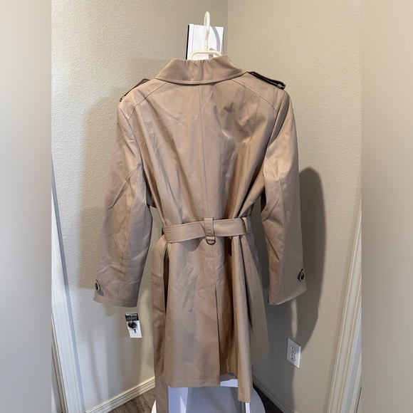 Ralph Lauren NWT sand color trenchcoat - Picture 8 of 13